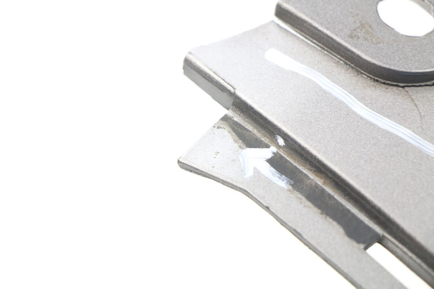 photo de REAR MIDDLE PANEL MBK SKYLINER 125 (2004 - 2007) - Component detail