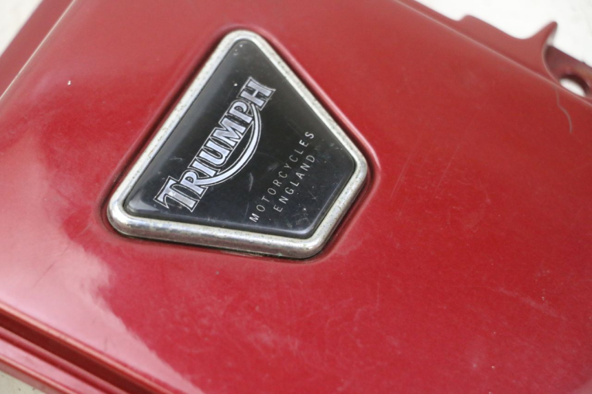 photo de REAR MIDDLE PANEL TRIUMPH SPRINT 900 (1995 - 1998) - Component detail