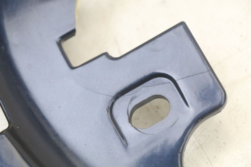 photo de UPPER REAR FAIRING JUNCTION QUADRO 3D S 350 (2013 - 2018) - Fixing points details