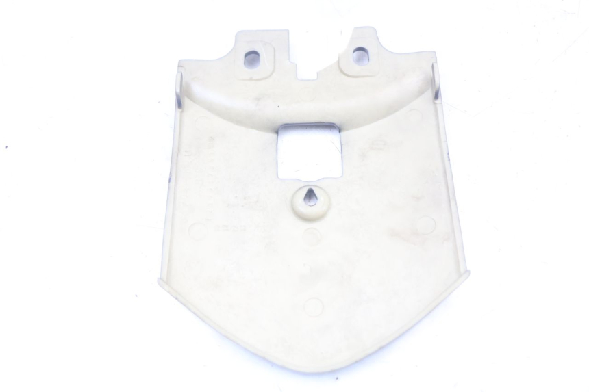 photo de UPPER REAR FAIRING JUNCTION QUADRO 3D S 350 (2013 - 2018) - Surface and material condition