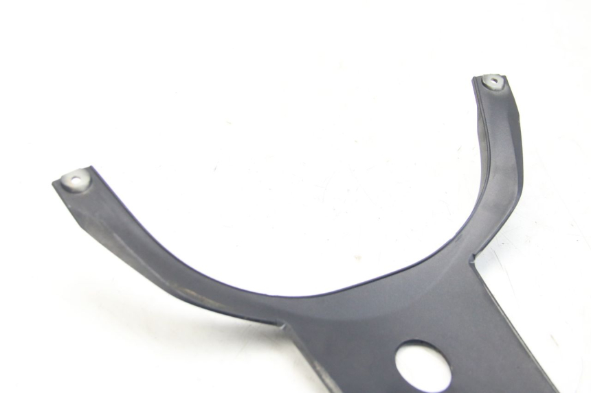 photo de UPPER REAR FAIRING JUNCTION PIAGGIO BEVERLY 125 (2010 - 2015) - Zoom on usage condition