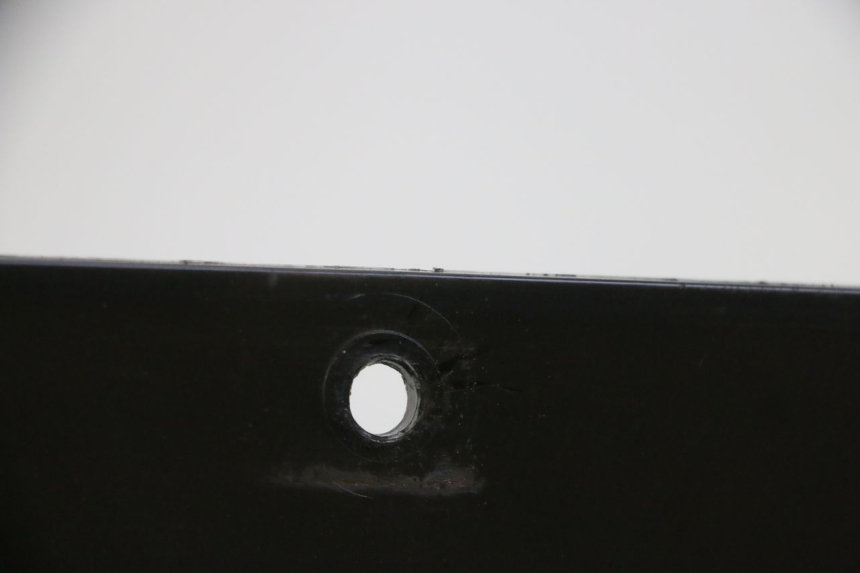 photo de REAR UPPER MIDDLE PANEL BMW C1 125 (2000 - 2003) - Alternative perspective