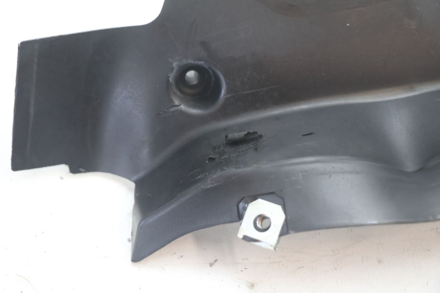 photo de REAR UPPER MIDDLE PANEL BMW C SPORT 650 (2015 - 2021) - Component detail