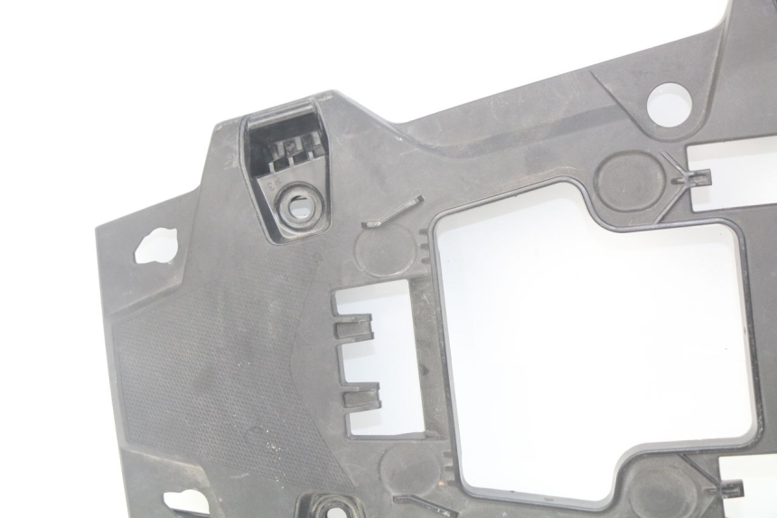 photo de REAR UPPER MIDDLE PANEL BMW F GS K81 850 (2018 - 2023) - Checked used part