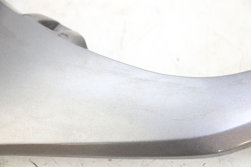 photo de REAR UPPER MIDDLE PANEL HONDA FORZA ABS 300 (2013 - 2017) - Markings and original references