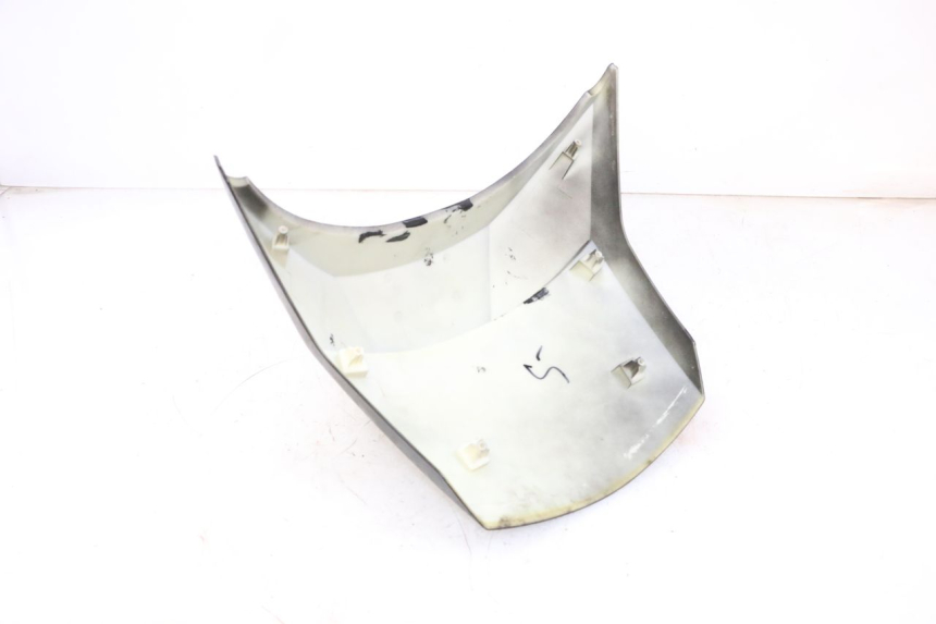 photo de REAR UPPER MIDDLE PANEL JM MOTORS GTS 125 (2015 - 2019) - Alternative perspective