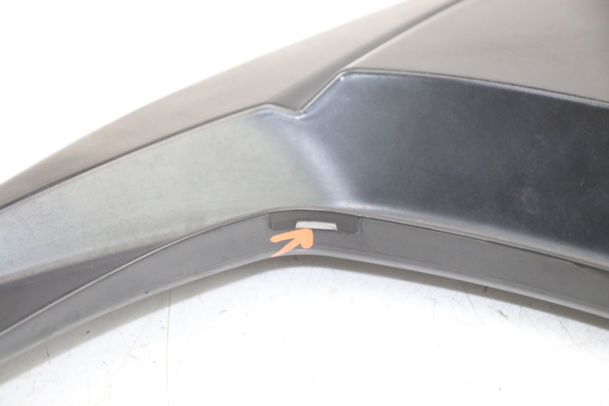 photo de REAR UPPER MIDDLE PANEL HONDA FORZA 125 (2021 - 2025) - Product overview