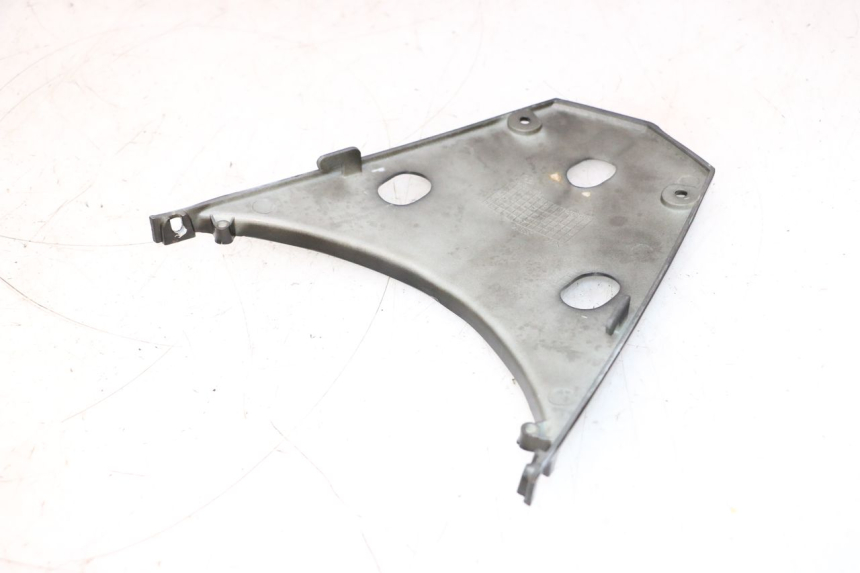 photo de REAR UPPER MIDDLE PANEL RIDE JUMP 2T 50 (2012 - 2017) - Component detail