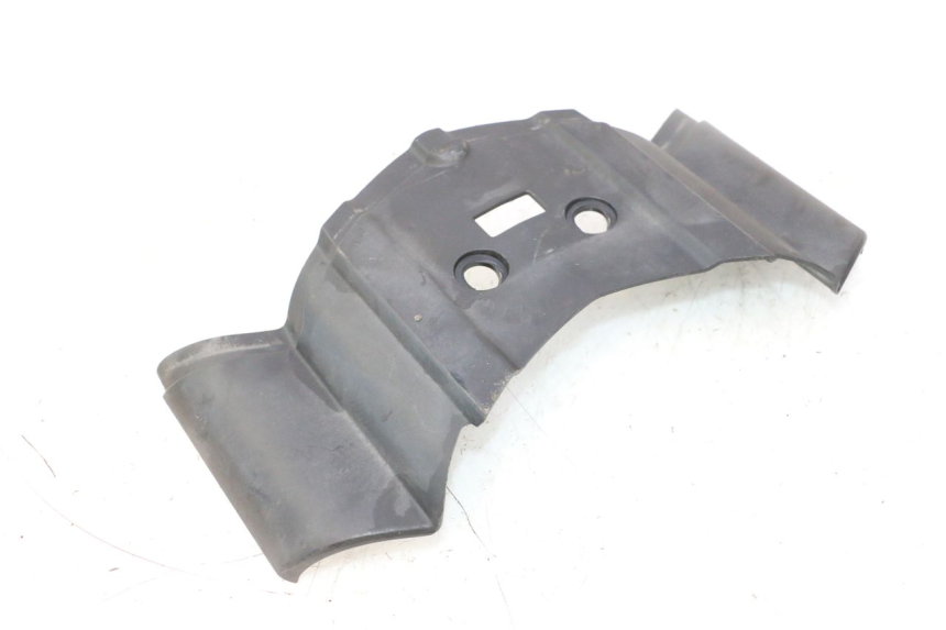 photo de REAR UPPER MIDDLE PANEL PEUGEOT LUDIX PRO 2T 50 (2010 - 2017) - Technical close-up