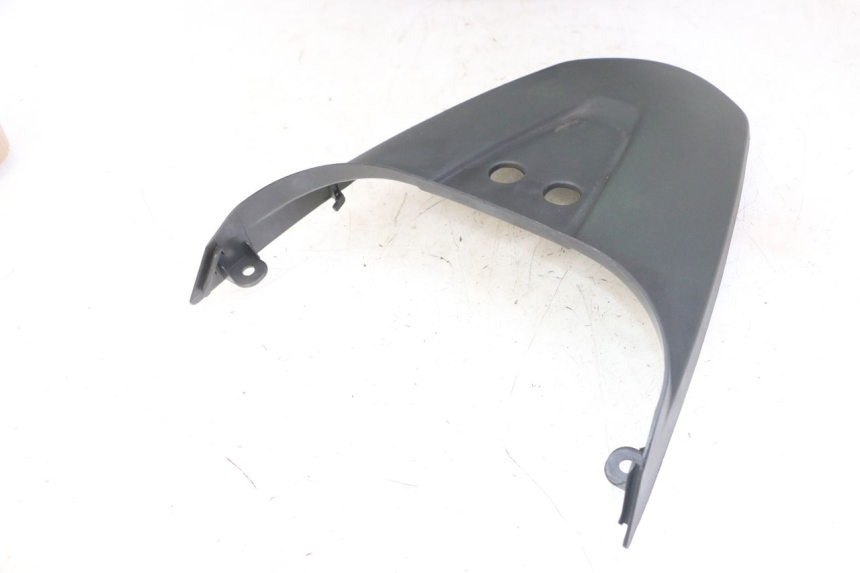 photo de REAR UPPER MIDDLE PANEL KYMCO LIKE 4T 50 (2019 - 2025) - Fixing points details