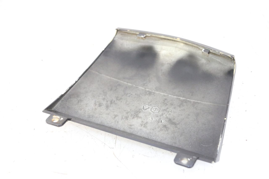 photo de REAR UPPER MIDDLE PANEL GILERA NEXUS 300 (2008 - 2013) - Component detail