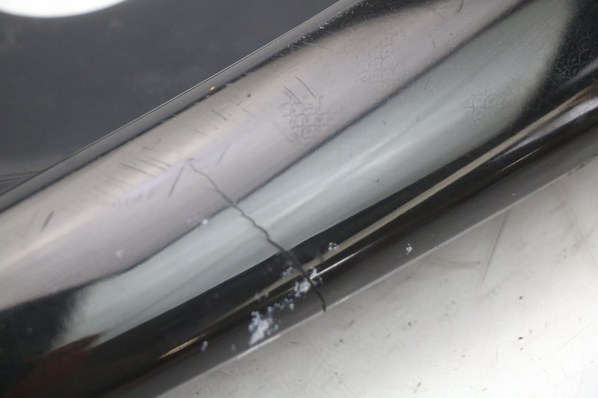 photo de REAR UPPER MIDDLE PANEL HONDA PCX (JF28) 125 (2009 - 2011) - Surface and material condition