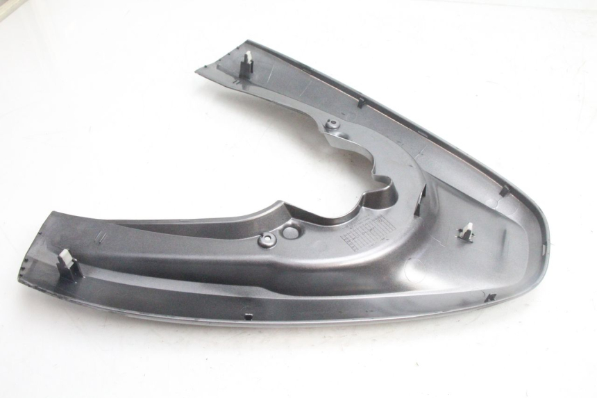 photo de REAR UPPER MIDDLE PANEL HONDA PCX (JF28) 125 (2009 - 2011) - Surface and material condition