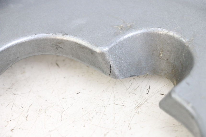 photo de REAR UPPER MIDDLE PANEL HONDA PCX (JF47) 125 (2012 - 2013) - Alternative perspective