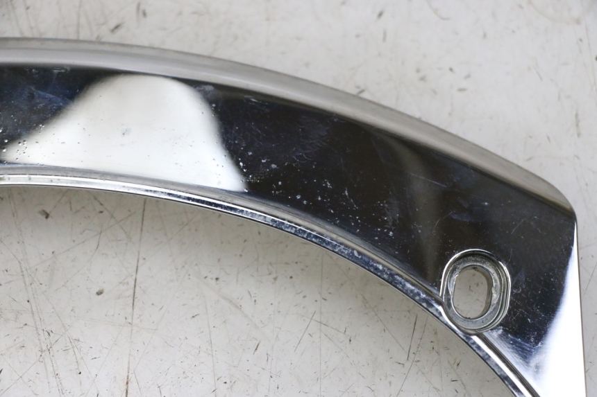 photo de REAR UPPER MIDDLE PANEL PEUGEOT SATELIS 125 (2013 - 2018) - Component detail