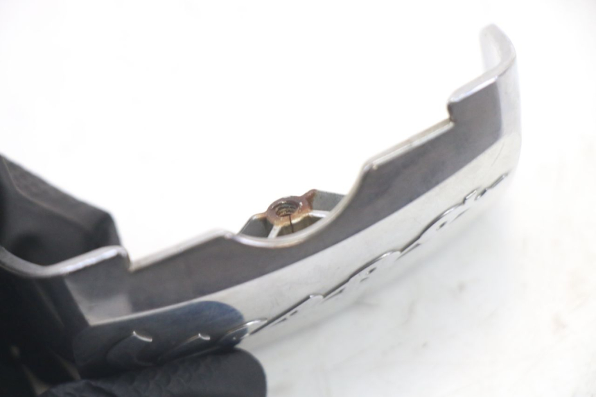 photo de REAR UPPER MIDDLE PANEL PIAGGIO VESPA S 2T 50 (2007 - 2014) - Technical close-up