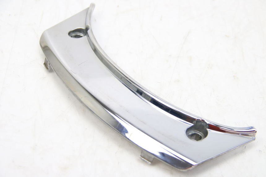 photo de UPPER REAR FAIRING JUNCTION PEUGEOT SATELIS 125 (2006 - 2009) - Component detail