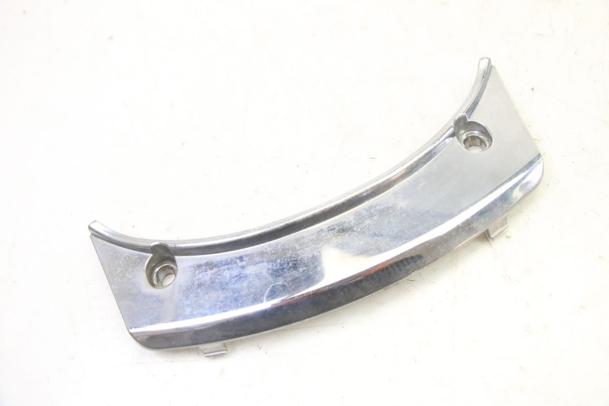 photo de REAR UPPER MIDDLE PANEL PEUGEOT SATELIS 250 (2006 - 2012) - Main view