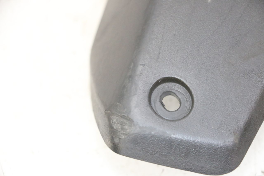 photo de REAR UPPER MIDDLE PANEL PEUGEOT STREETZONE I 2T 50 (2018 - 2020) - Technical close-up