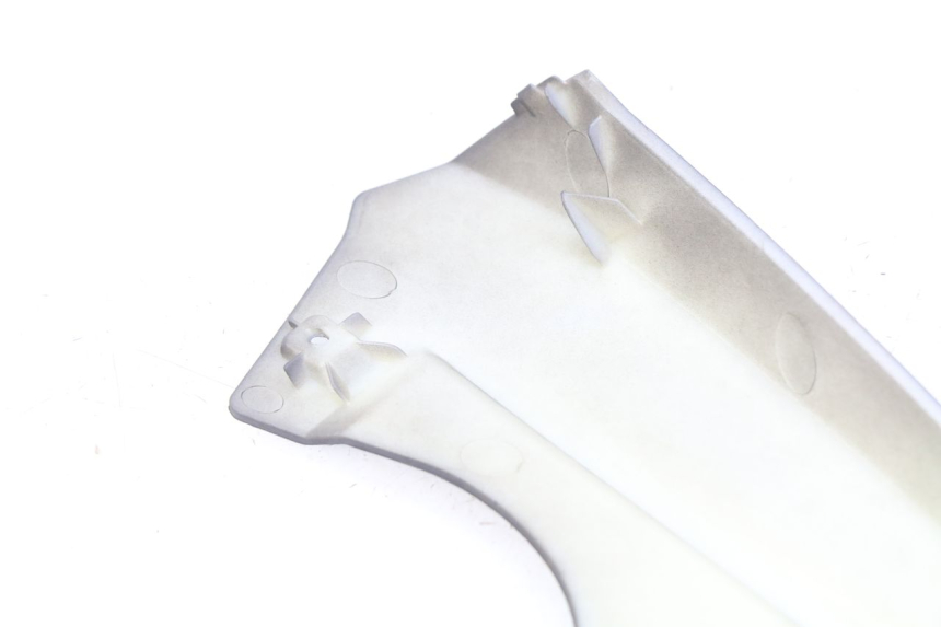 photo de UPPER REAR FAIRING JUNCTION APRILIA SXR 50 (2021 - 2023) - Component detail