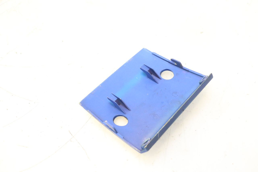 photo de REAR UPPER MIDDLE PANEL PIAGGIO TYPHOON 50 (1993 - 1999) - Zoom on usage condition