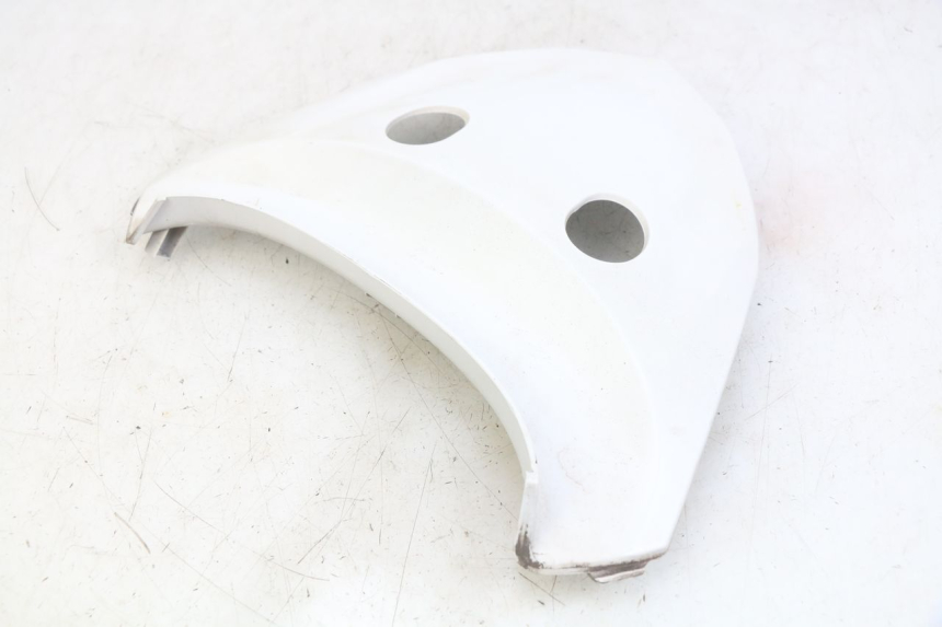 photo de UPPER REAR FAIRING JUNCTION KYMCO X-TOWN XTOWN 125 (2016 - 2021) - Technical close-up