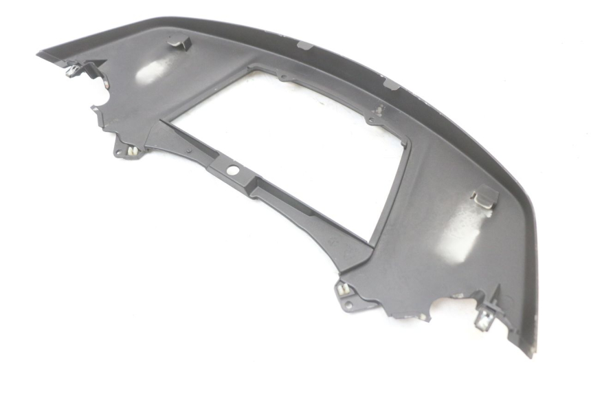 photo de UPPER REAR FAIRING JUNCTION PIAGGIO X10 125 (2012 - 2017) - Additional view of the item