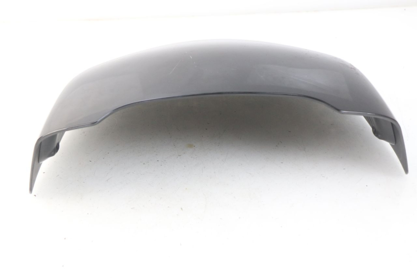 photo de REAR UPPER MIDDLE PANEL PIAGGIO X8 125 (2004 - 2007) - Alternative perspective