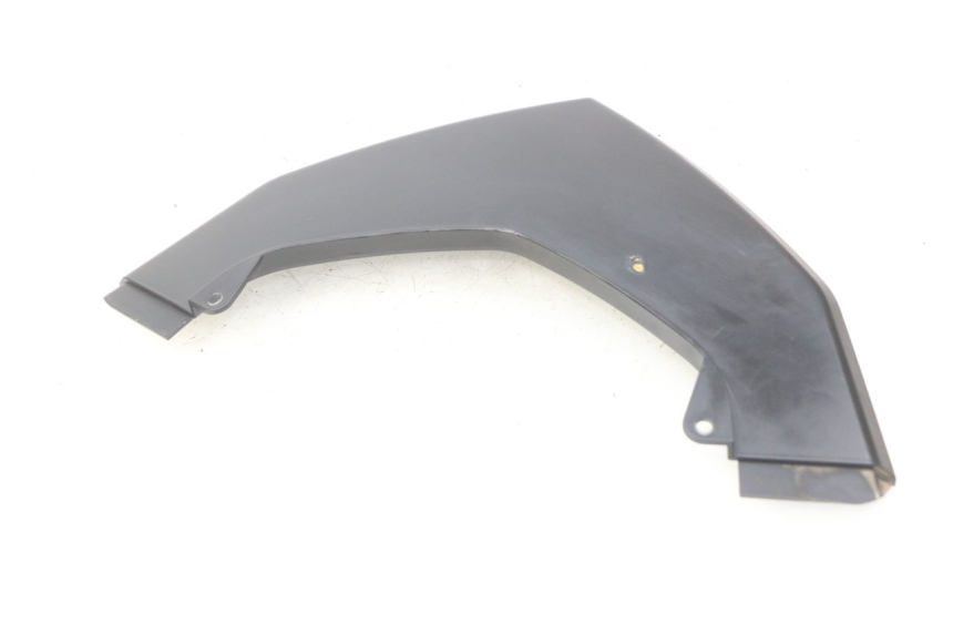 photo de UPPER REAR FAIRING JUNCTION YAMASAKI YM T 125 (2015 - 2020) - Alternative perspective