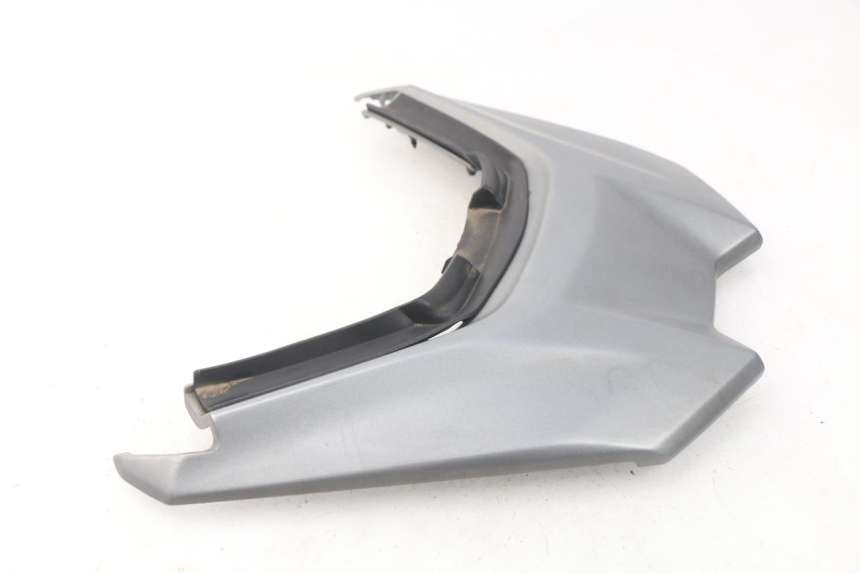 photo de REAR UPPER MIDDLE PANEL YAMAHA YP T-MAX TMAX 530 (2017 - 2020) - Technical close-up