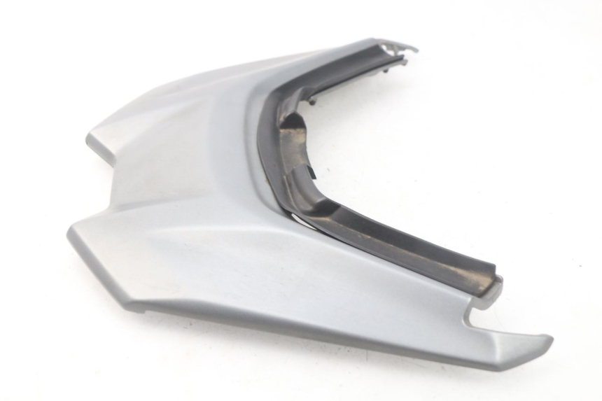 photo de REAR UPPER MIDDLE PANEL YAMAHA YP T-MAX TMAX 530 (2017 - 2020) - Fixing points details