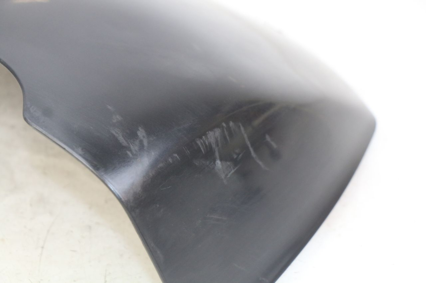 photo de REAR FAIRING JUNCTION PIAGGIO X8 125 (2004 - 2007) - Fixing points details