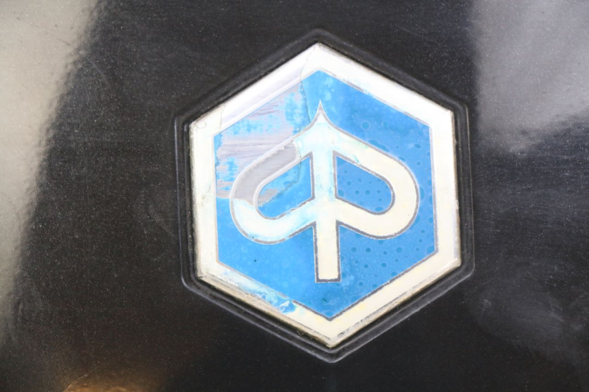 photo de REAR FAIRING JUNCTION PIAGGIO XEVO - X EVO 125 (2007 - 2017) - Zoom on usage condition