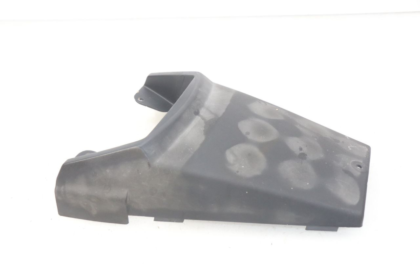 photo de REAR FAIRING JUNCTION SUZUKI XF FREEWIND 650 (1997 - 2003) - Alternative perspective