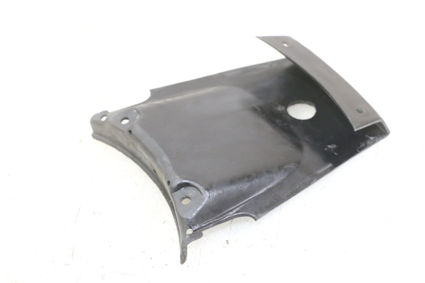 photo de REAR MIDDLE PANEL YAMAHA BW'S NG NEXT GENERATION 50 (1996 - 2003) - Zoom on usage condition