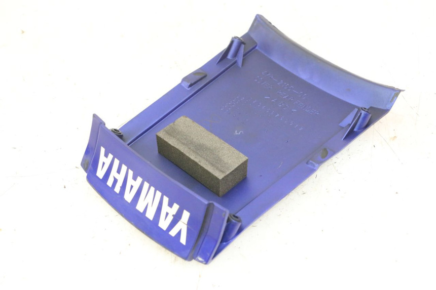 photo de REAR MIDDLE PANEL YAMAHA FZS FAZER 600 (2001 - 2003) - Surface and material condition