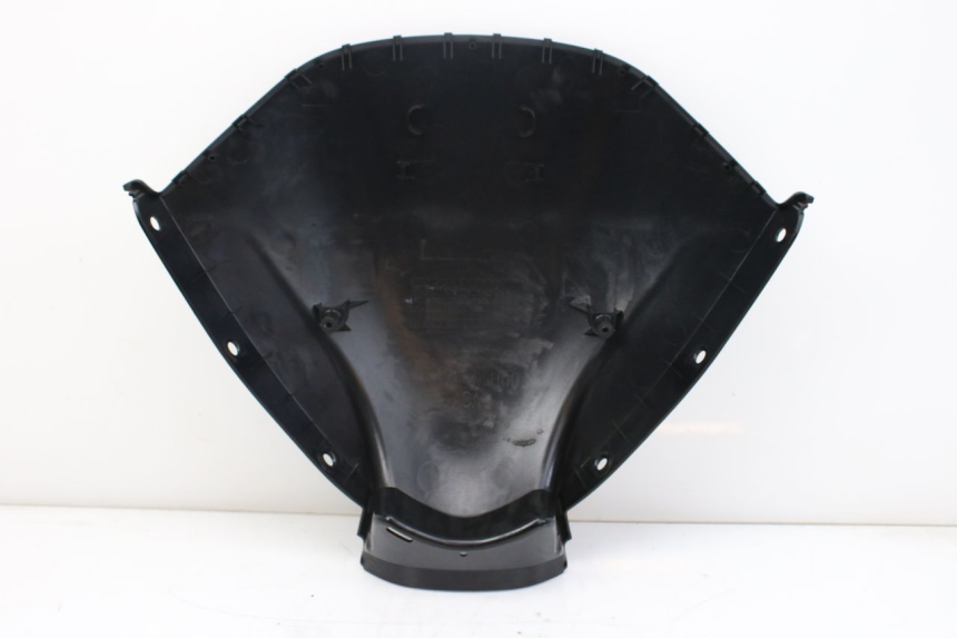 photo de FRONT FAIRING JUNCTION SUZUKI AN BURGMAN 400 (2006 - 2010) - Technical close-up