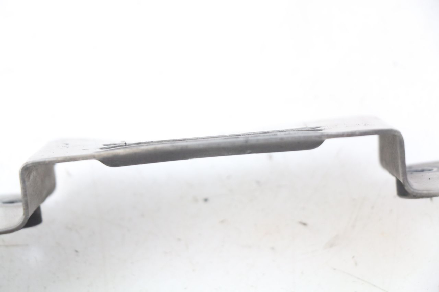 photo de FRONT FAIRING JUNCTION ROYAL ENFIELD BULLET CLASSIC 500 (2017 - 2020) - Component detail