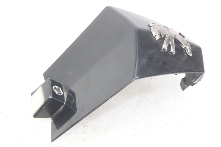 photo de FRONT FAIRING JUNCTION PEUGEOT CITYSTAR 2T 50 (2018 - 2021) - Technical close-up