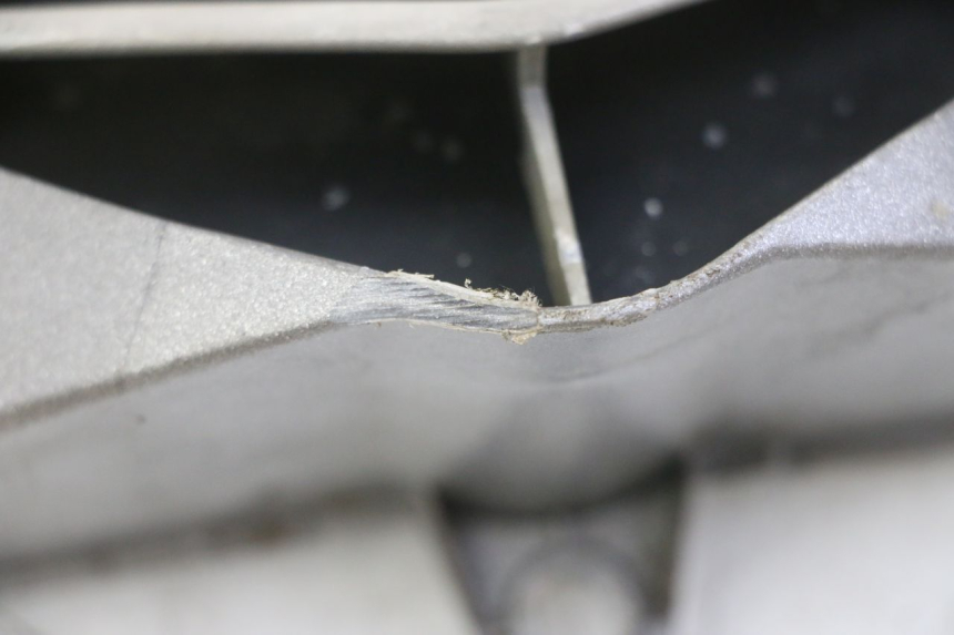 photo de FRONT MIDDLE PANEL PEUGEOT ELYSTAR 50 (2002 - 2014) - Product overview