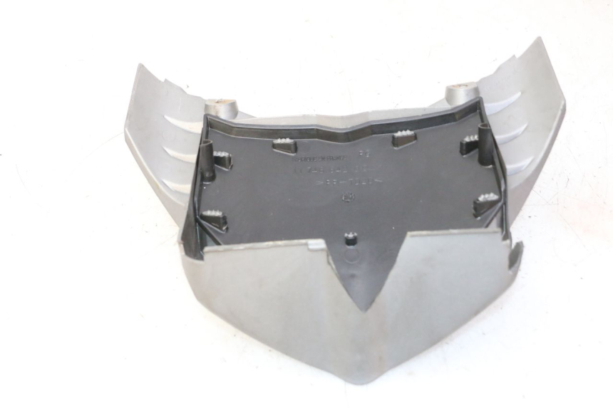 photo de FRONT MIDDLE PANEL PEUGEOT ELYSTAR 50 (2002 - 2014) - Technical close-up