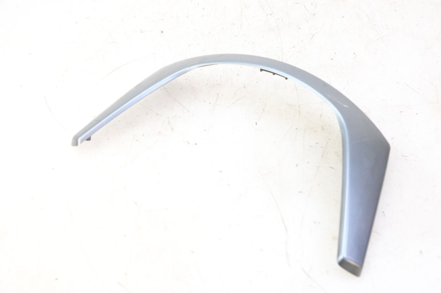 photo de FRONT MIDDLE PANEL DAELIM HISTORY 125 (2001 - 2002) - Zoom on usage condition