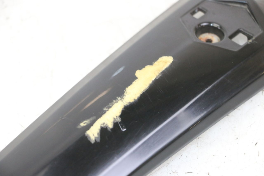 photo de FRONT MIDDLE PANEL PIAGGIO IE MP3 YOURBAN 300 (2011 - 2016) - Technical close-up