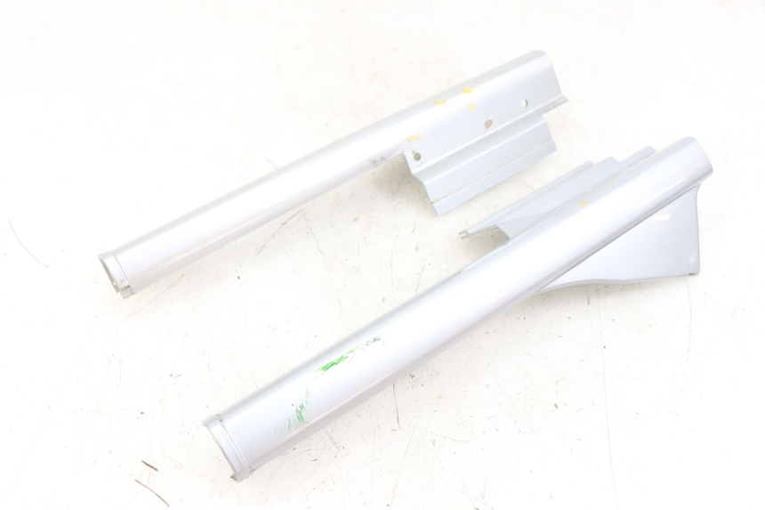 photo de LOWER FRONT FAIRING JUNCTION PEUGEOT 103 VOGUE VS2 50 (2004 - 2017) - Main view