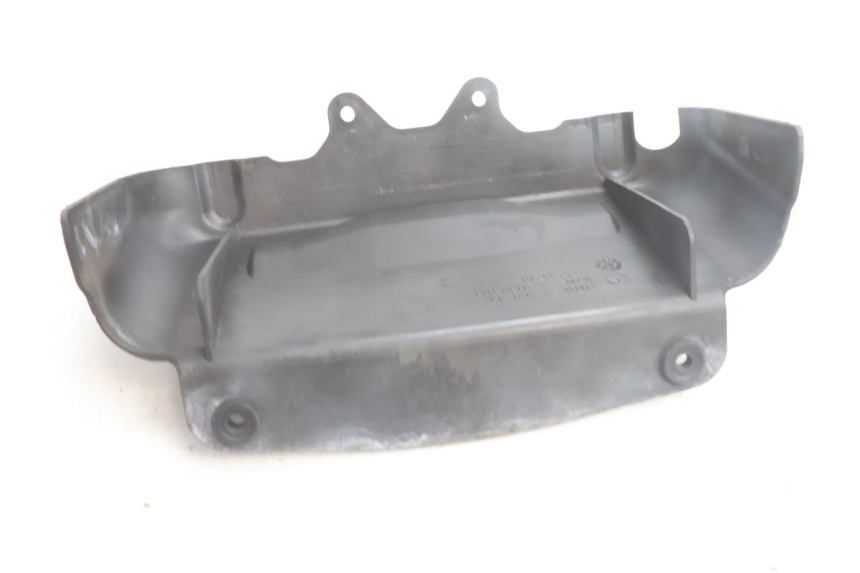 photo de LOWER FRONT FAIRING JUNCTION BMW C1 125 (2000 - 2003) - Product overview