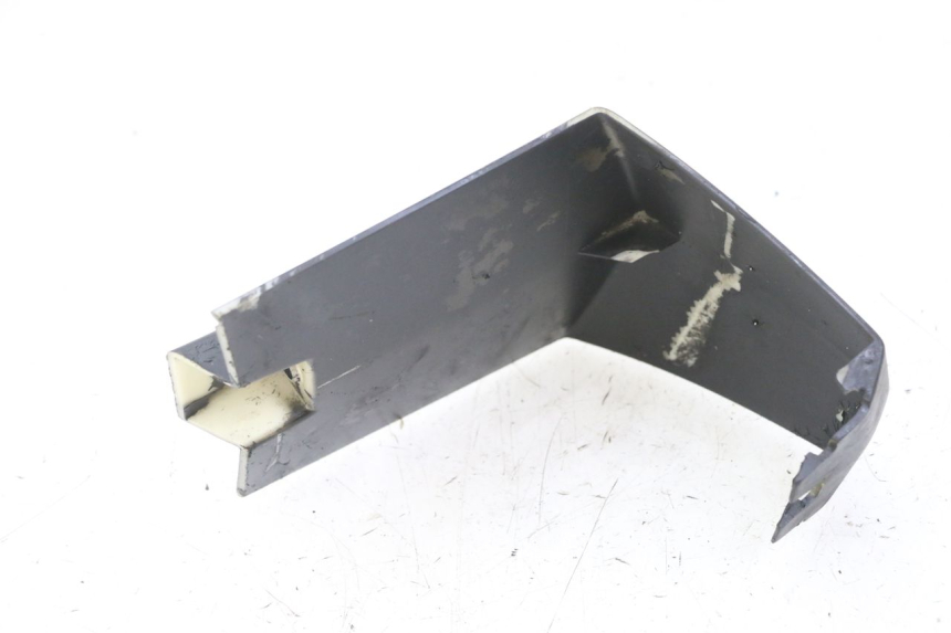 photo de LOWER FRONT FAIRING JUNCTION PEUGEOT CITYSTAR 50 (2013 - 2017) - Alternative perspective