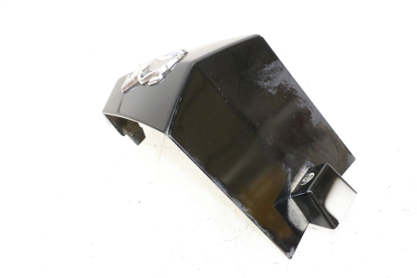 photo de LOWER FRONT FAIRING JUNCTION PEUGEOT CITYSTAR 50 (2013 - 2017) - Technical close-up