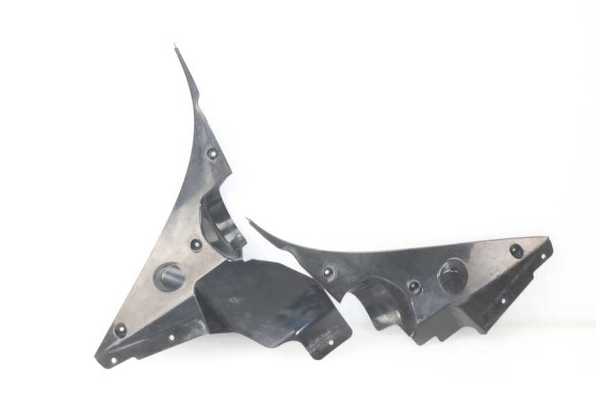 photo de LOWER FRONT FAIRING JUNCTION YAMAHA FJR ABS 1300 (2006 - 2012) - Main view