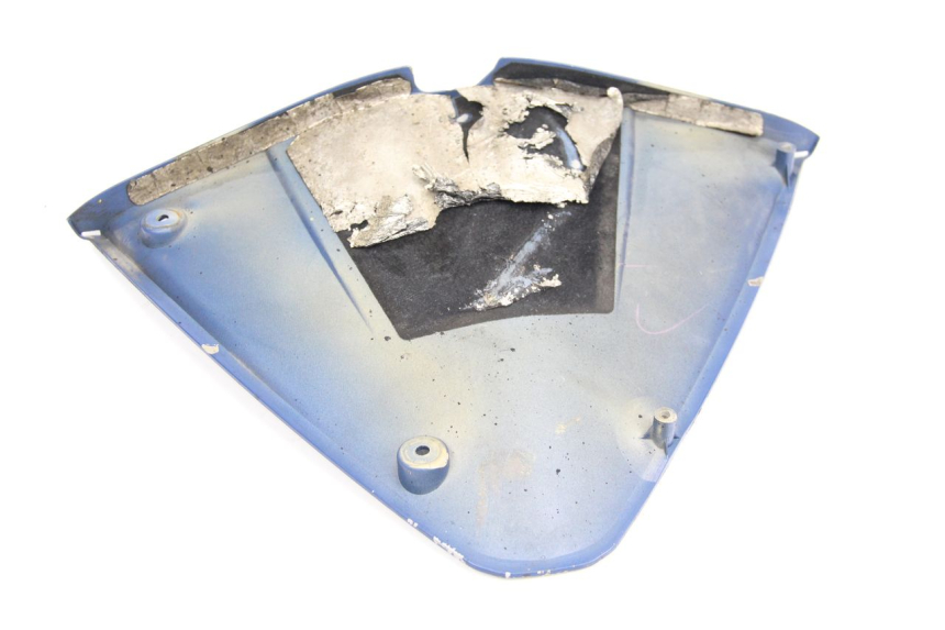 photo de LOWER FRONT FAIRING JUNCTION YAMAHA FJR ABS 1300 (2006 - 2012) - Zoom on usage condition