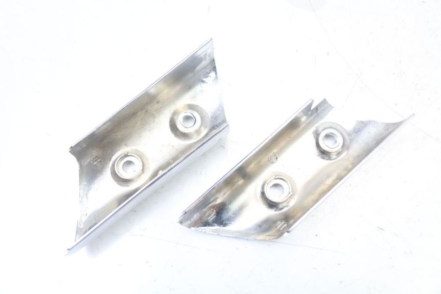 photo de FRONT MIDDLE PANEL JM MOTORS VX 125 (2022 - 2025) - Zoom on usage condition